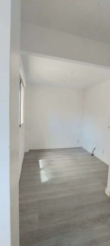 photo_2025-05-06_18-31-37